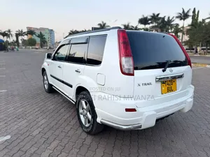 Nissan X-Trail 2009 White
