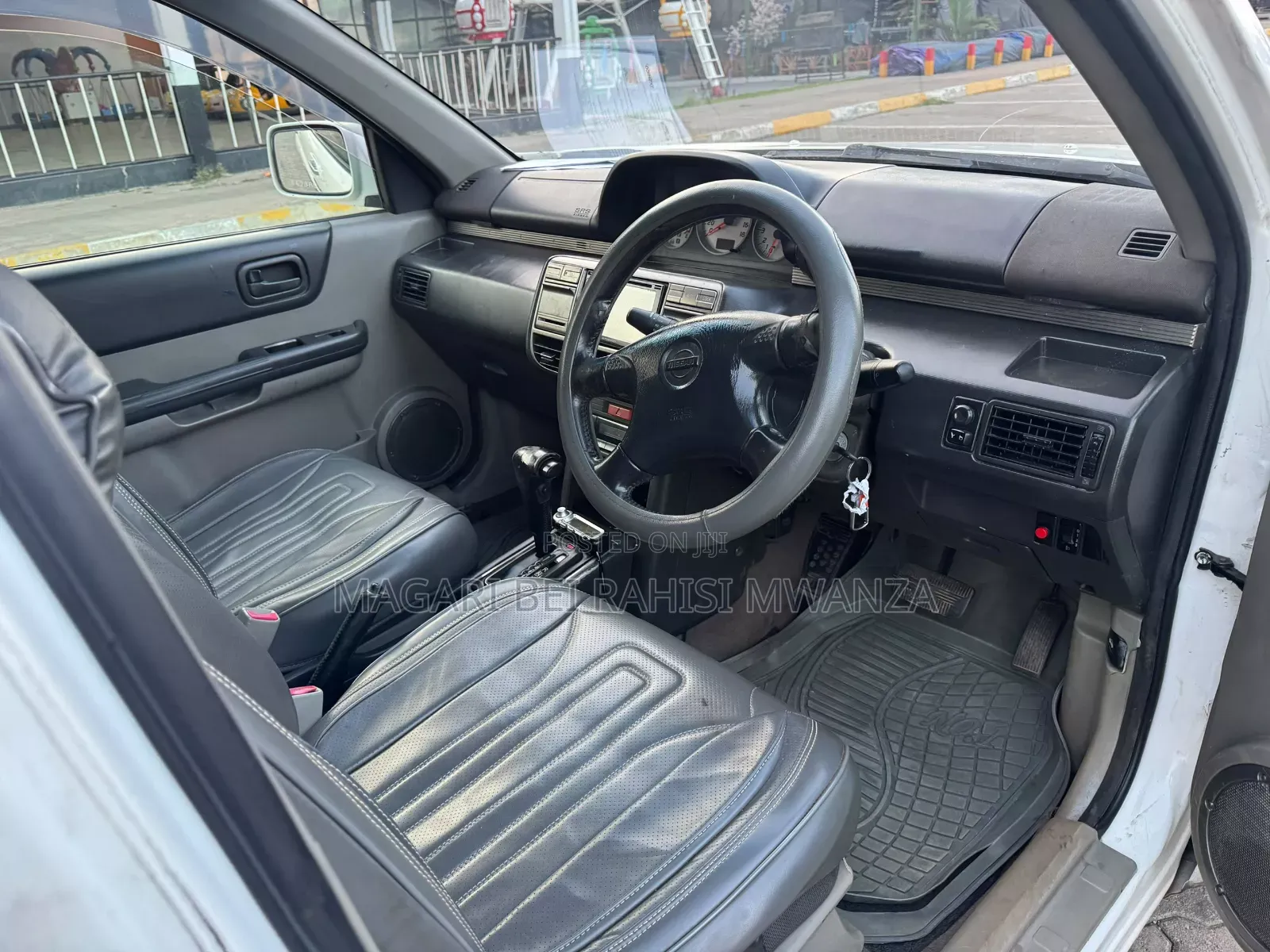 Nissan X-Trail 2009 White