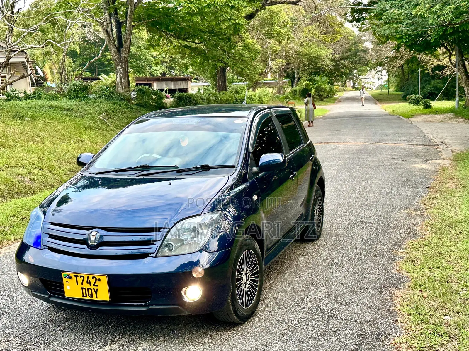 Toyota IST 2004 Blue