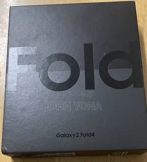 New Samsung Galaxy Z Fold4 256 GB