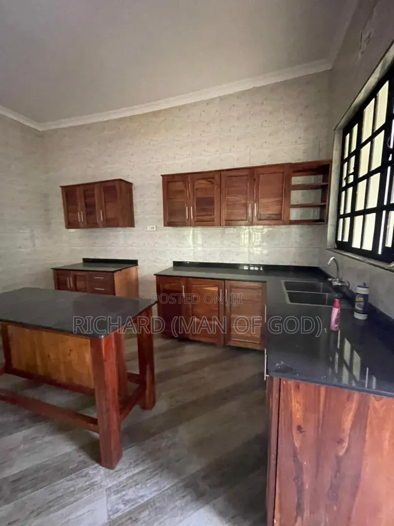 3bdrm House in Arusha for rent