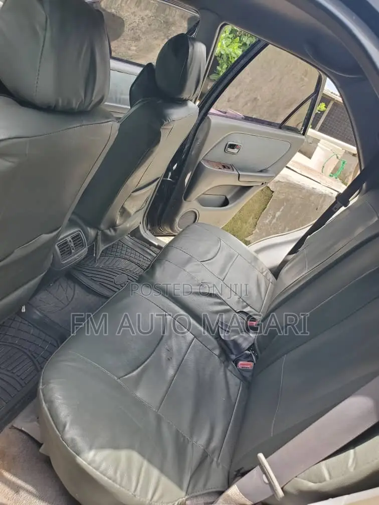 Toyota Harrier 2003 Black