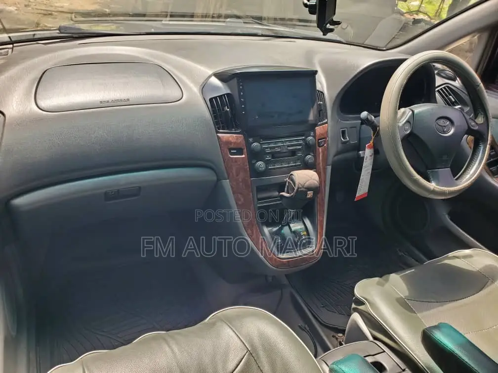 Toyota Harrier 2003 Black