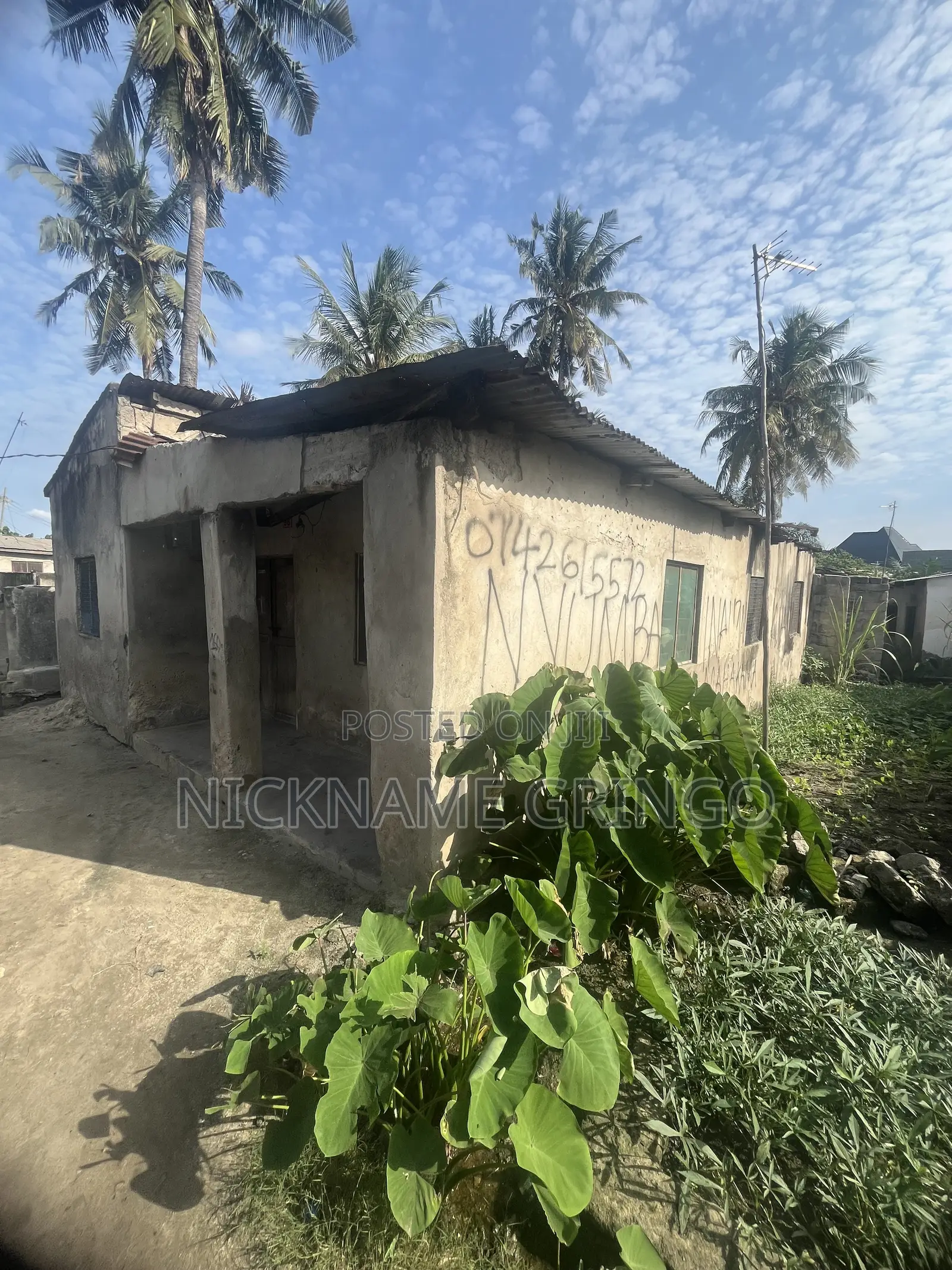 10bdrm House in Mabibo Luhanga for sale