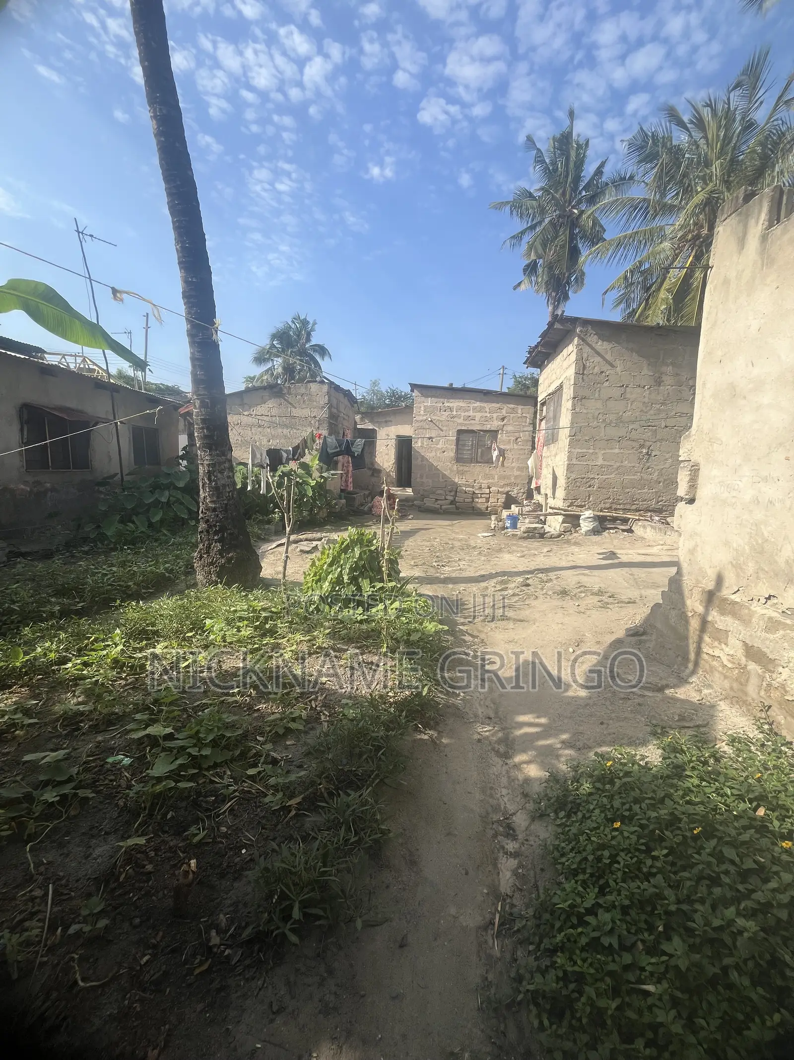 10bdrm House in Mabibo Luhanga for sale