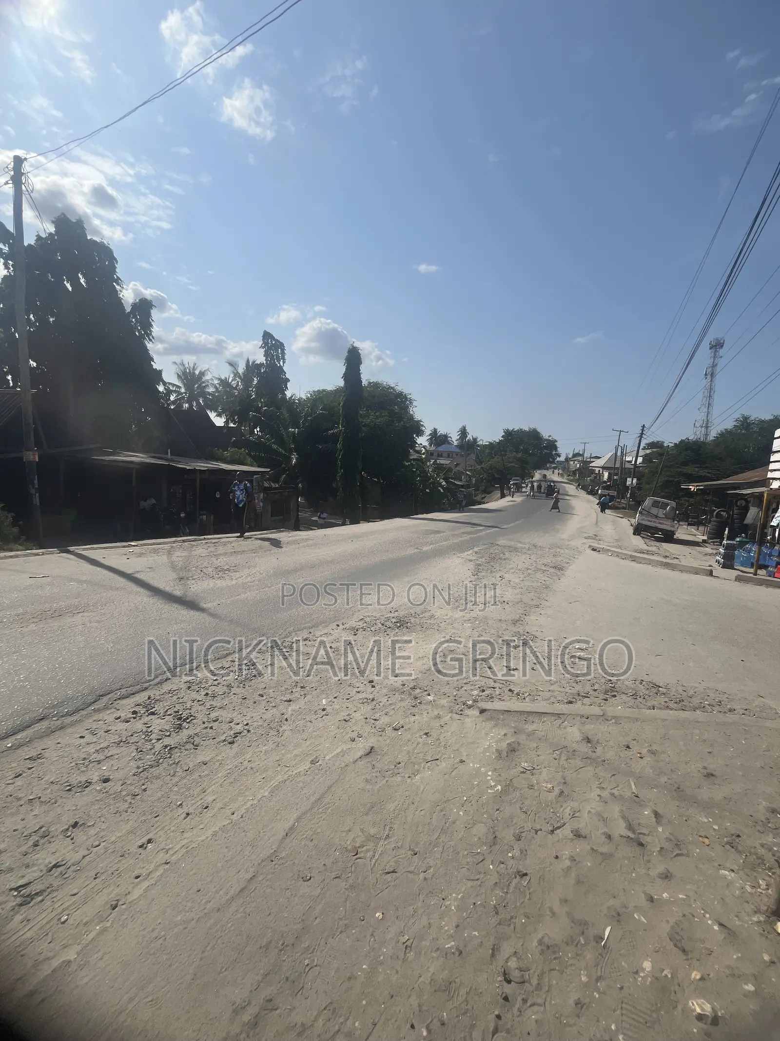 7bdrm House in Mabibo Luhanga for sale
