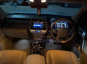 Toyota Land Cruiser Prado 2020 Pearl
