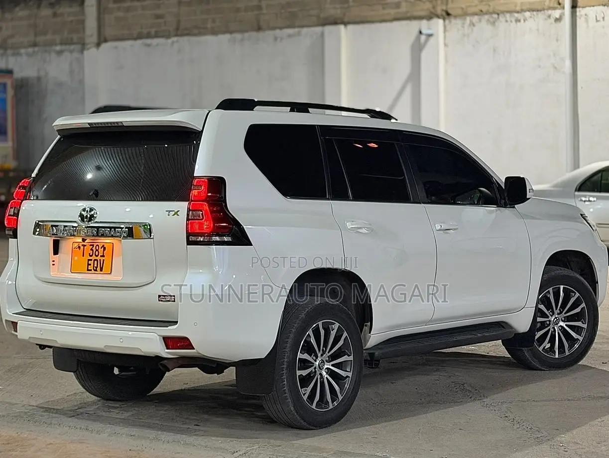 Toyota Land Cruiser Prado 2020 Pearl