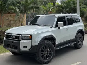 Toyota Land Cruiser Prado 2024 White