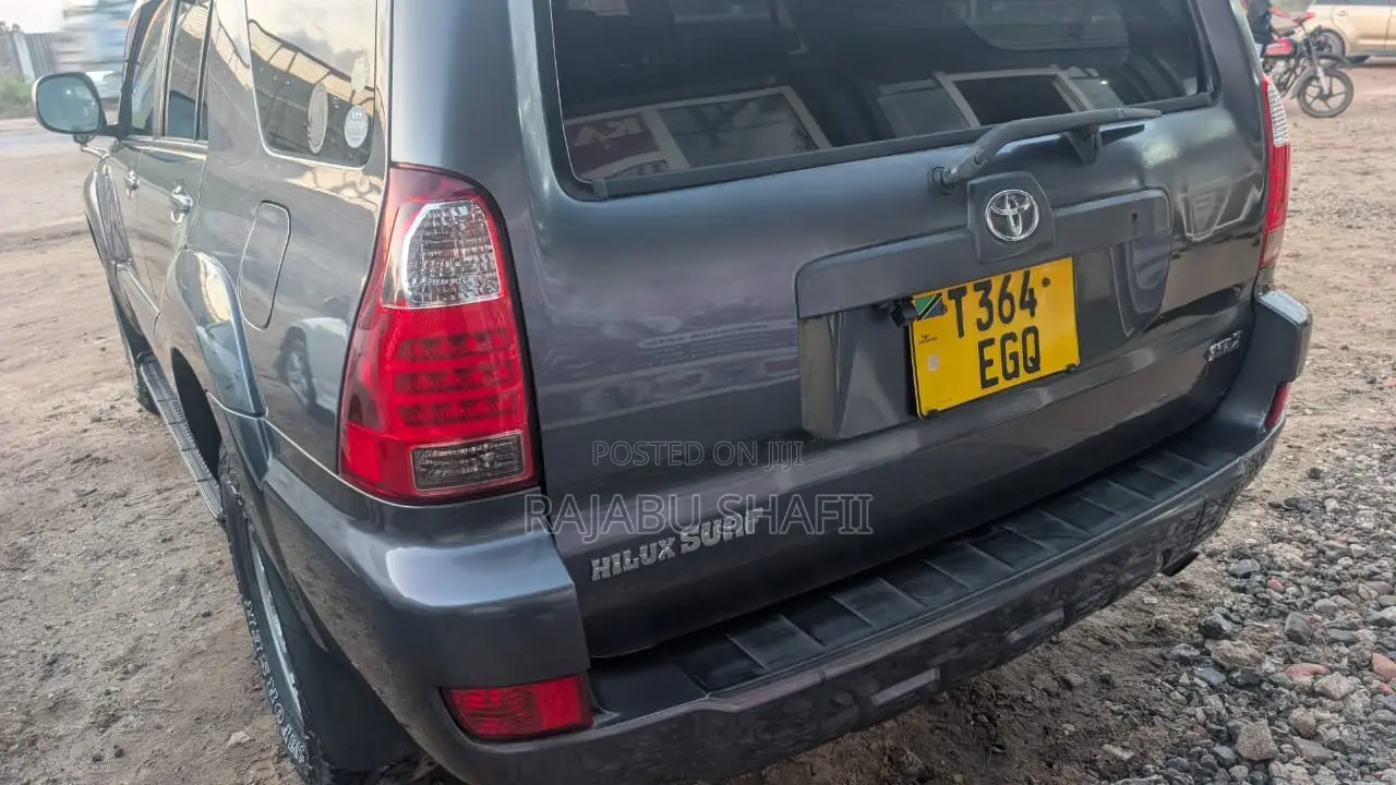 Toyota Hilux Surf 2.7 SSR 2005 Gray
