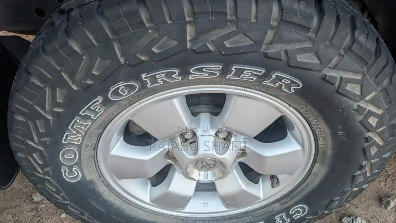 Toyota Hilux Surf 2.7 SSR 2005 Gray