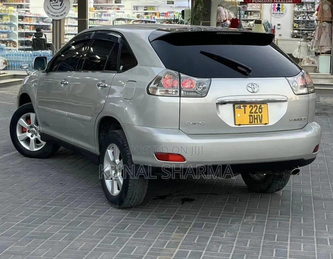 Toyota Harrier 2007 Silver