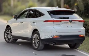 Toyota Harrier 2021 White