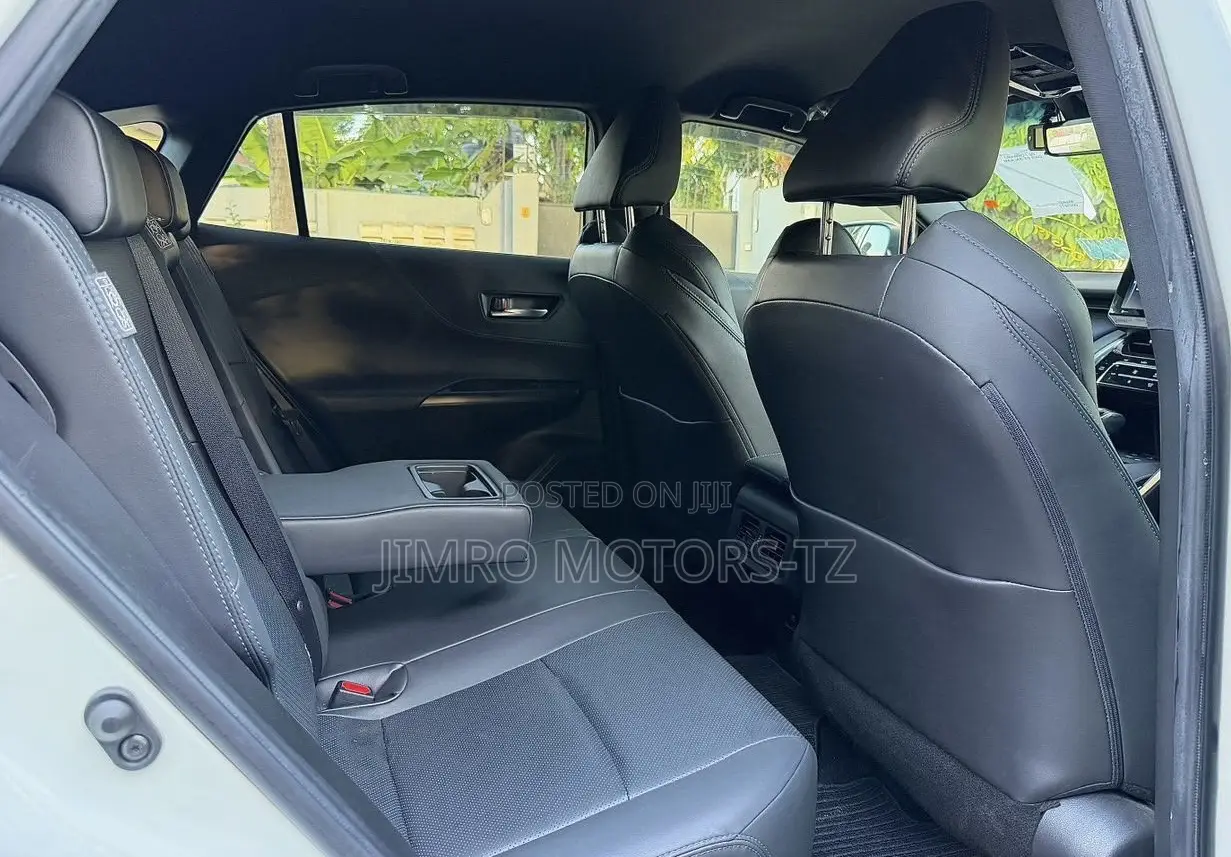 Toyota Harrier 2021 White