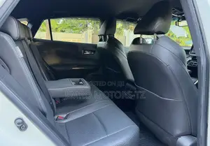 Toyota Harrier 2021 White