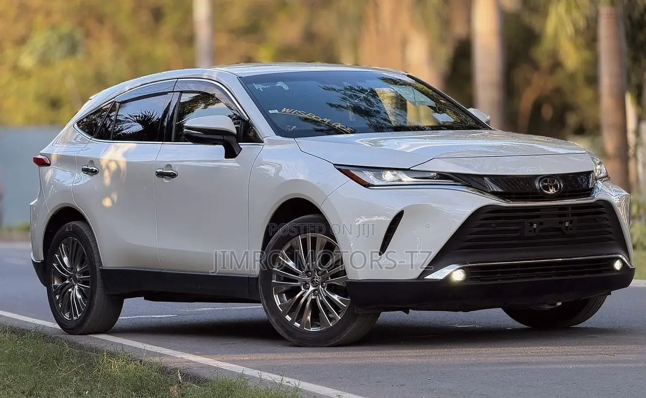 Toyota Harrier 2021 White