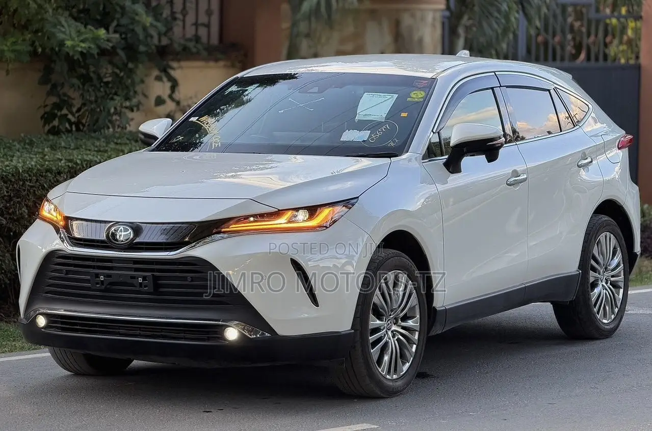 Toyota Harrier 2021 White