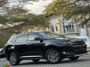 Toyota Harrier 2017 Black