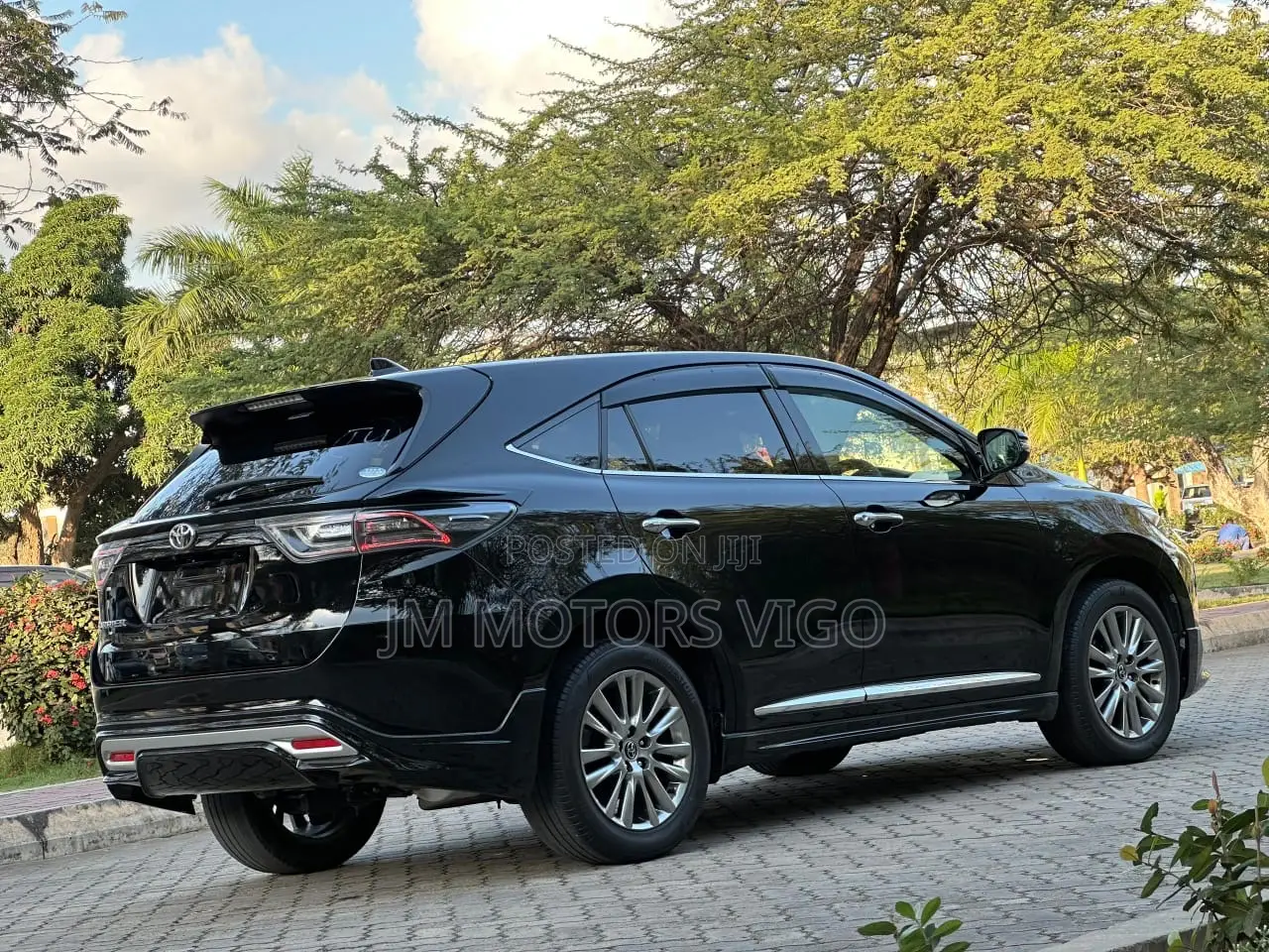 Toyota Harrier 2017 Black