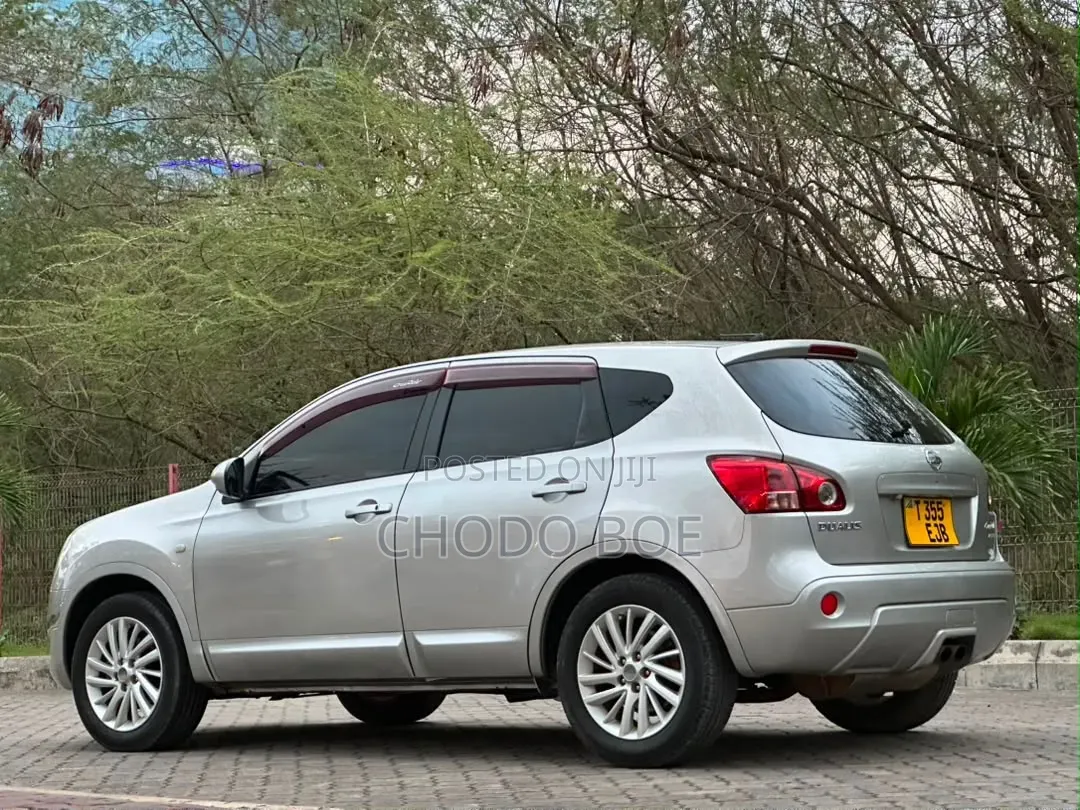 Nissan Dualis 2010 Silver