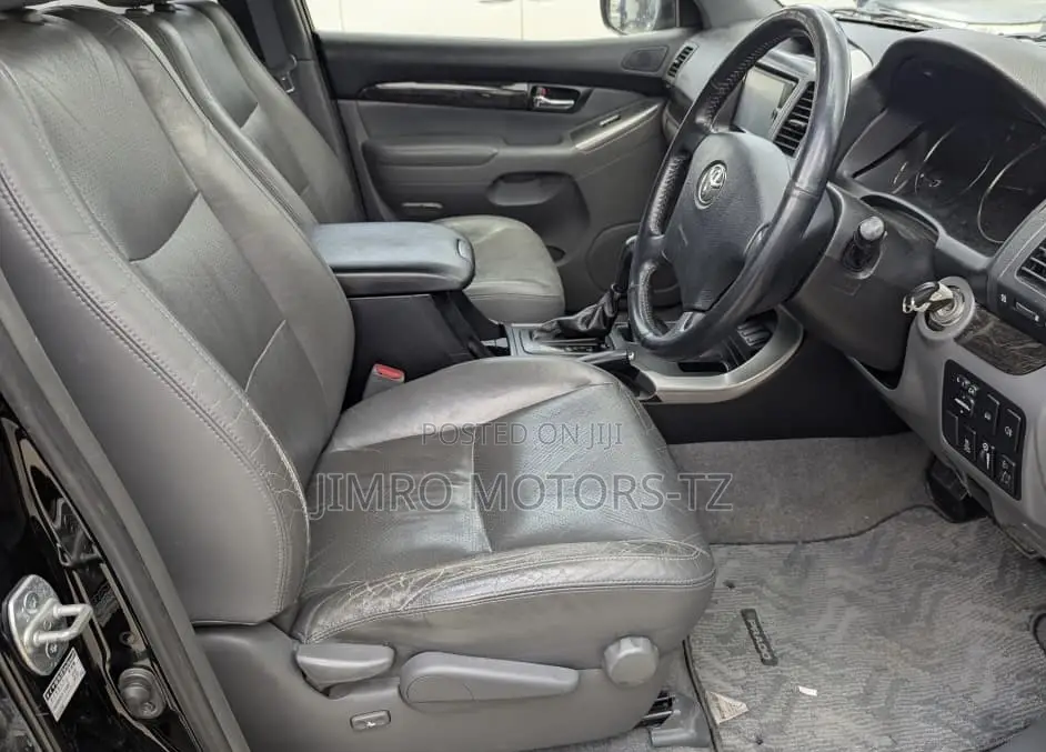 Toyota Land Cruiser Prado 2007 Black