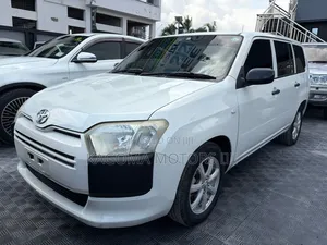 Toyota Succeed SV Premium 2016 White
