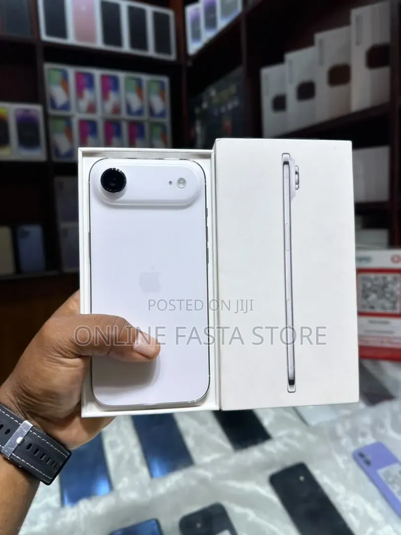 New Apple iPhone Air 256 GB