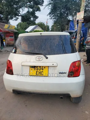 Toyota IST 2004 White