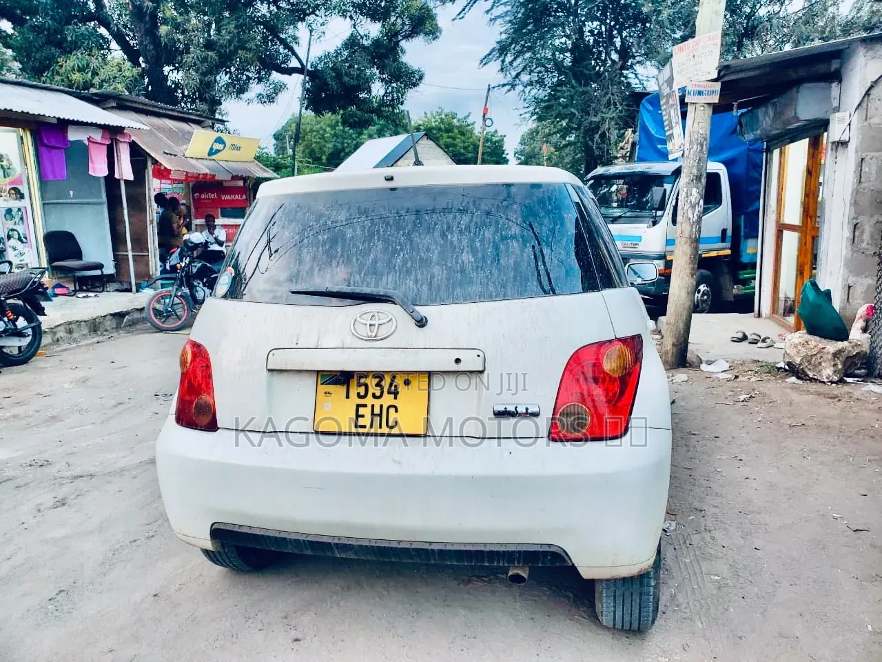 Toyota IST 2004 White