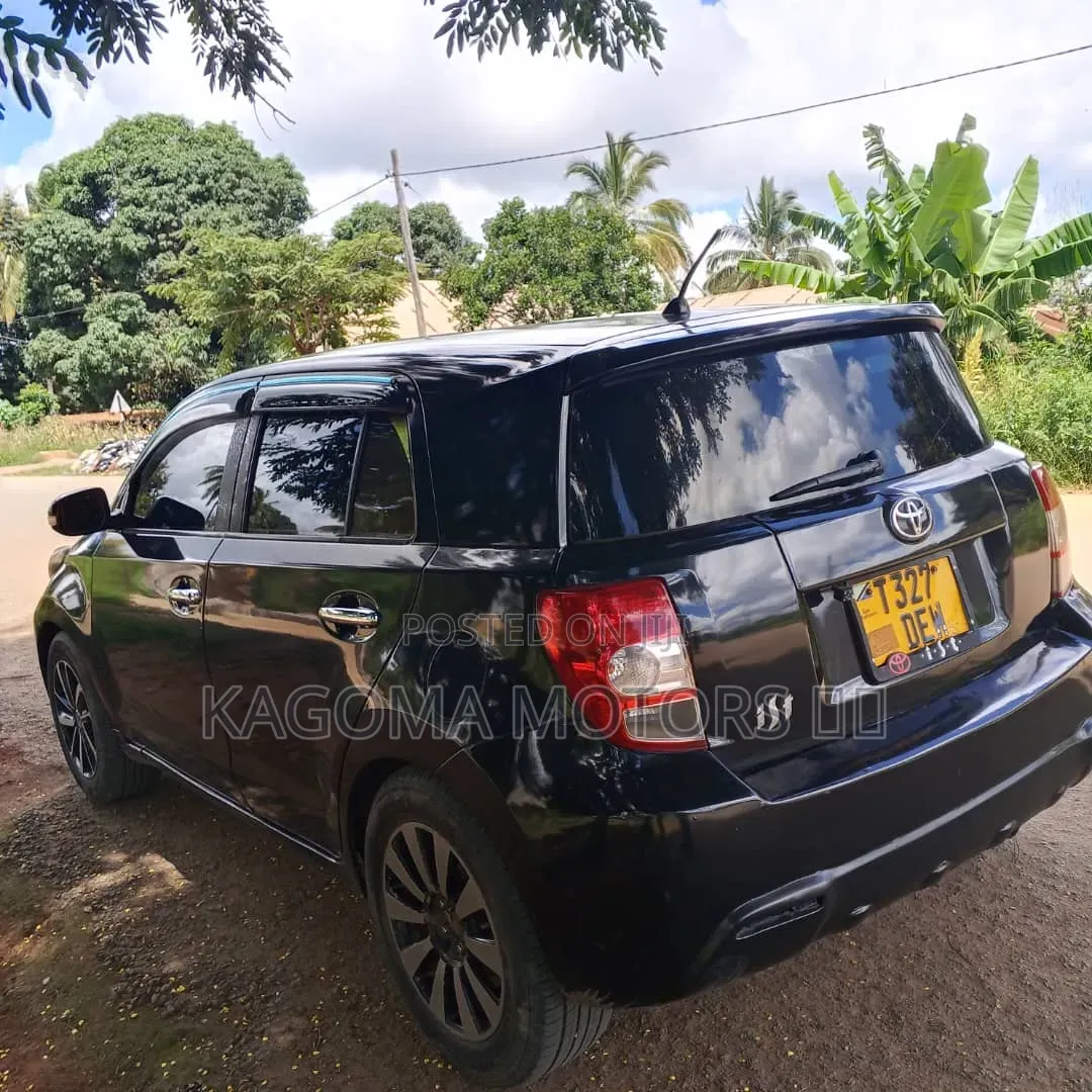 Toyota IST 2008 Black