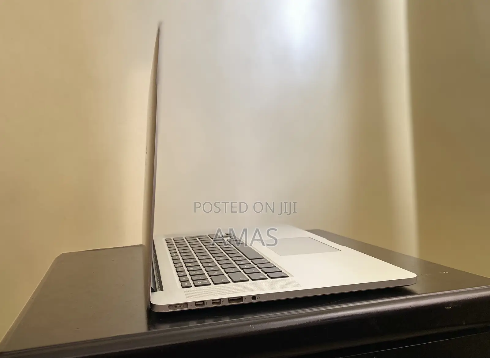 Laptop Apple MacBook Pro 2015 16GB Intel Core i7 SSD 256GB