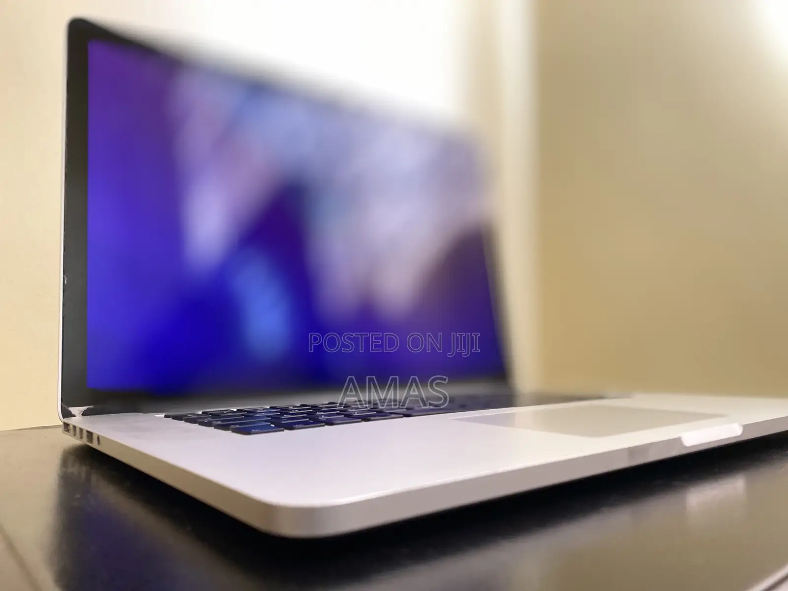 Laptop Apple MacBook Pro 2015 16GB Intel Core i7 SSD 256GB