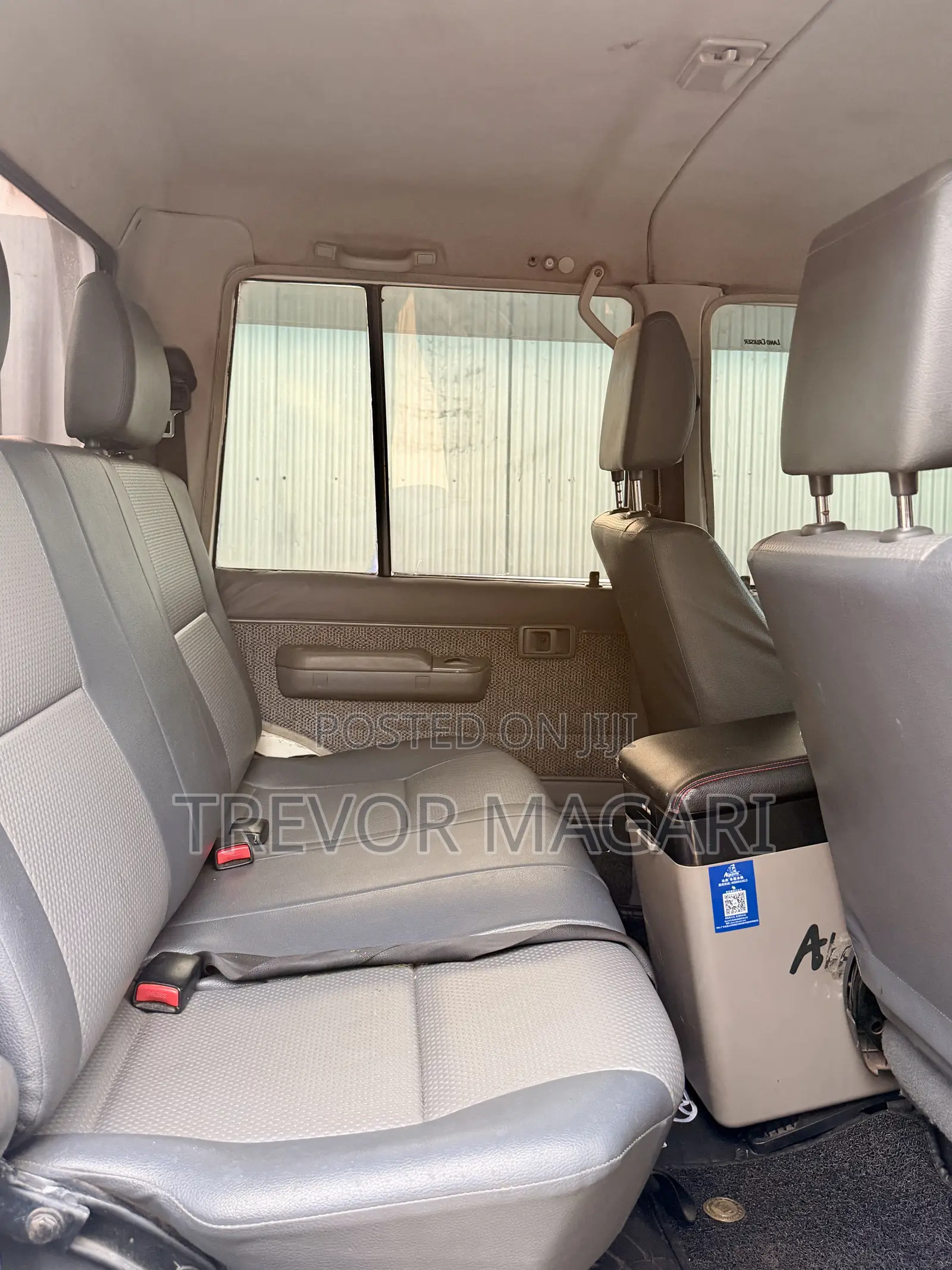 Toyota Land Cruiser 2017 White