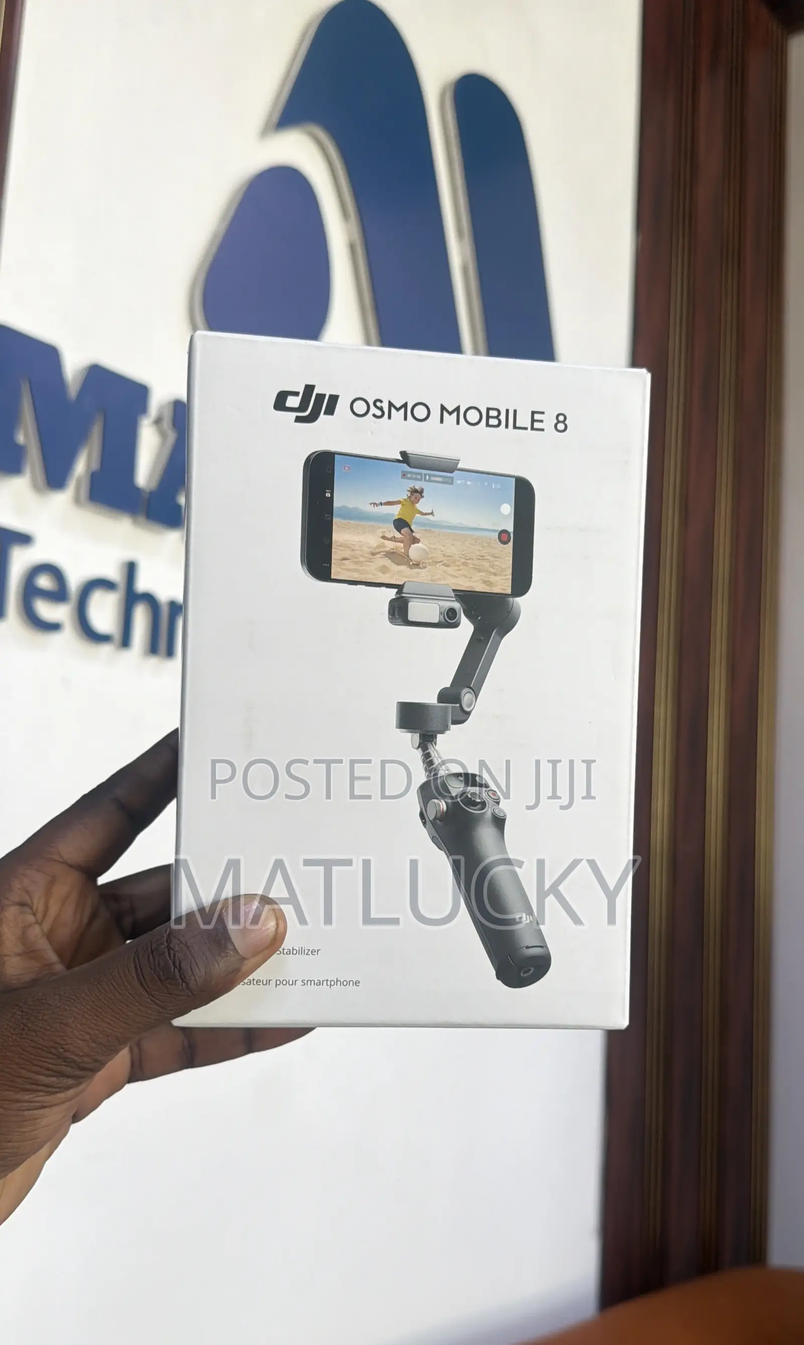 DJI Osmo Mobile 8