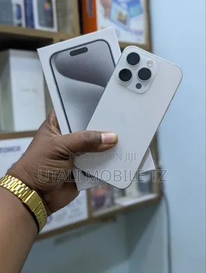 New Apple iPhone 15 Pro 128 GB White