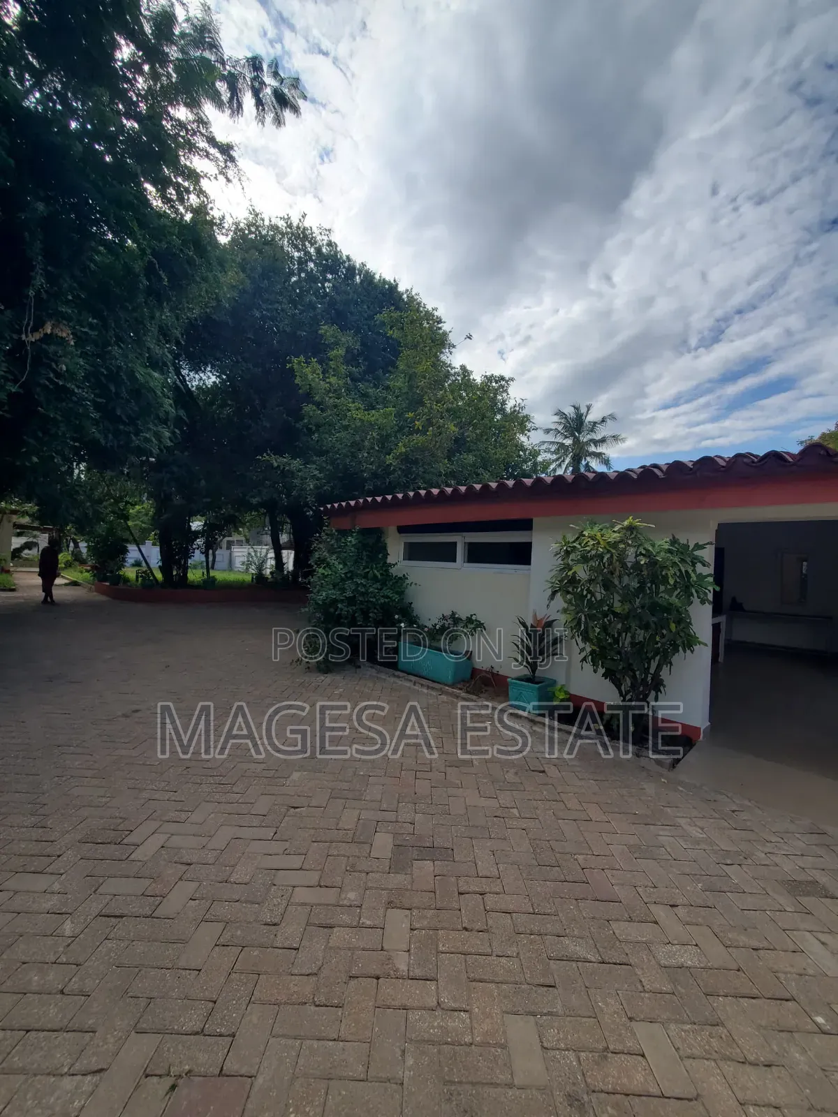 3bdrm Apartment in Masaki for rent