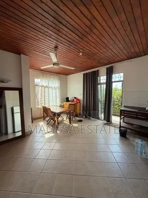 6bdrm House in Kijitonyama for sale