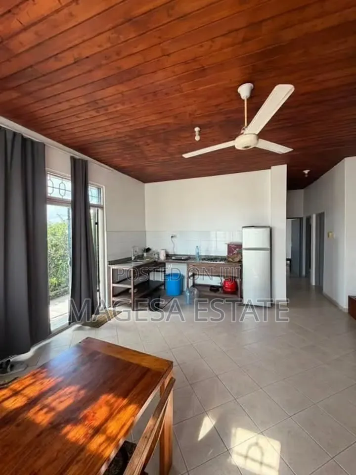6bdrm House in Kijitonyama for sale