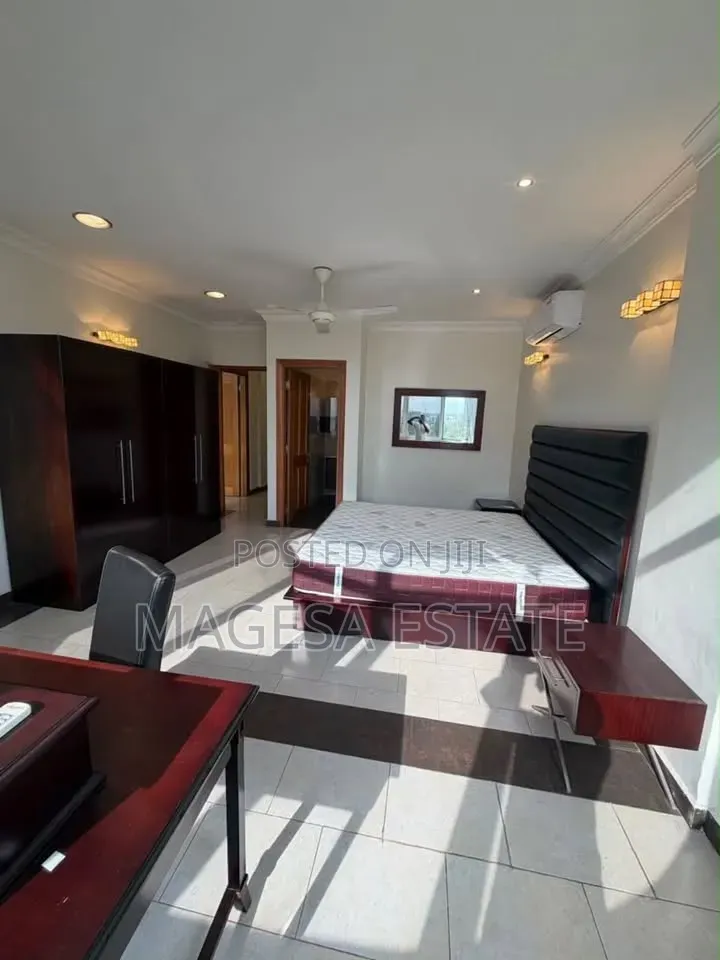 Furnished 3bdrm Apartment in Oyster Bay for rent