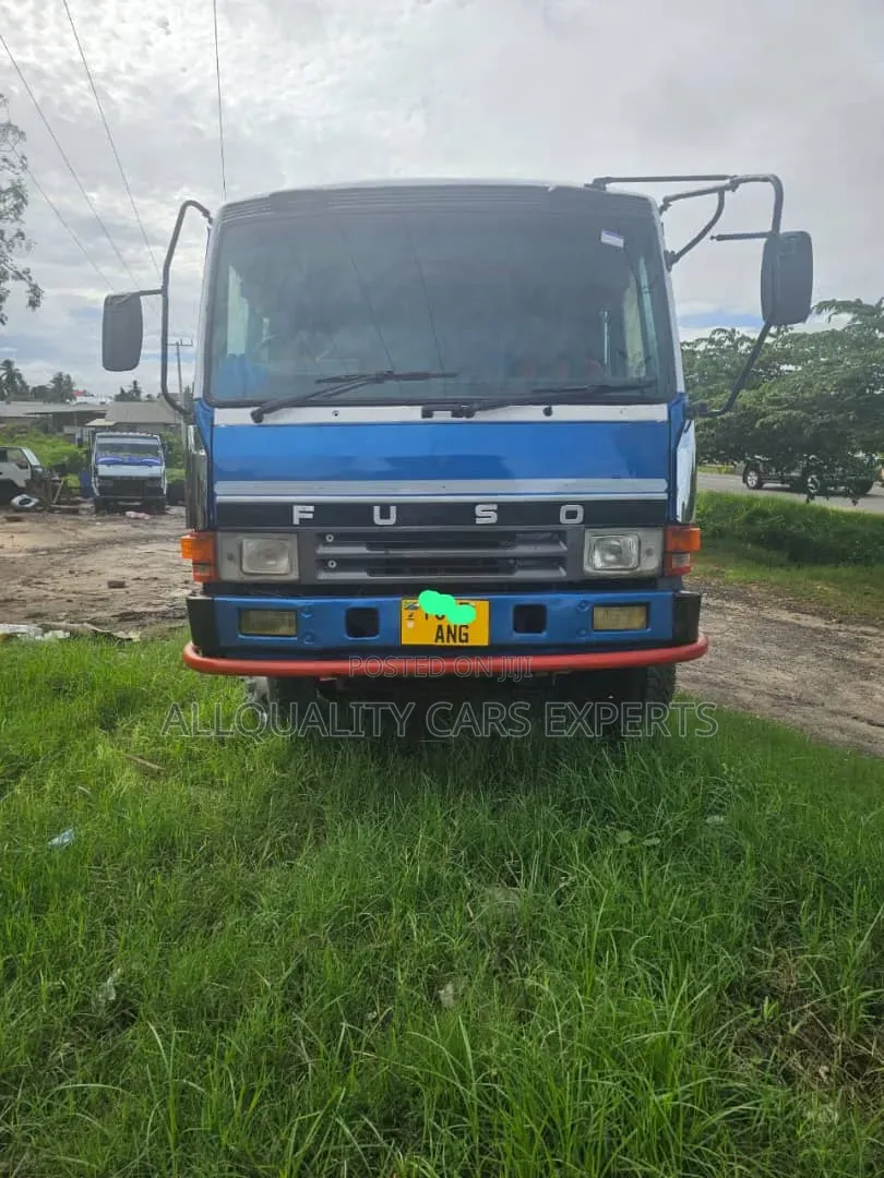 Fuso Dump Tipper 6d17