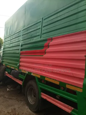 Canter Cargo Boxbody 4d35 Tone 3 1⁄2