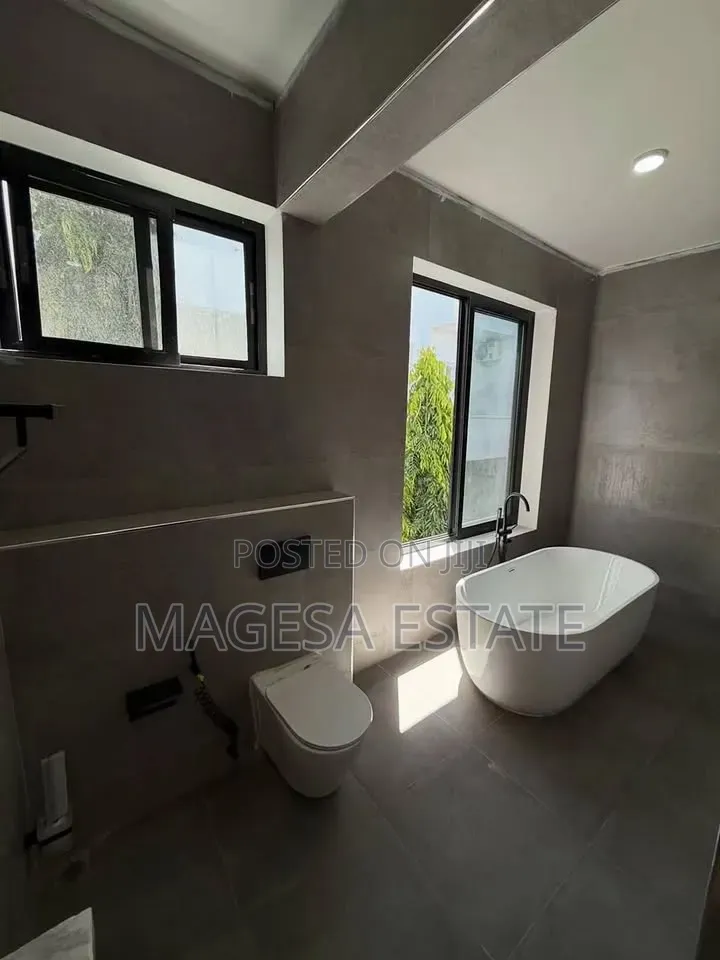 Furnished 5bdrm House in Masaki for rent