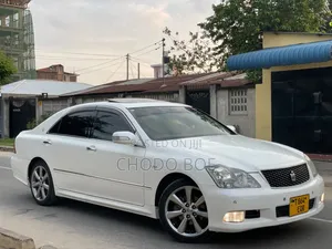 Toyota Crown 2007 Pearl