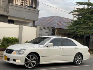 Toyota Crown 2007 Pearl