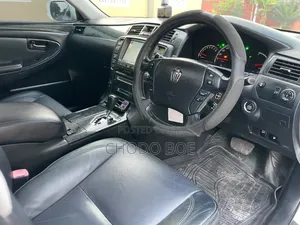 Toyota Crown 2007 Pearl
