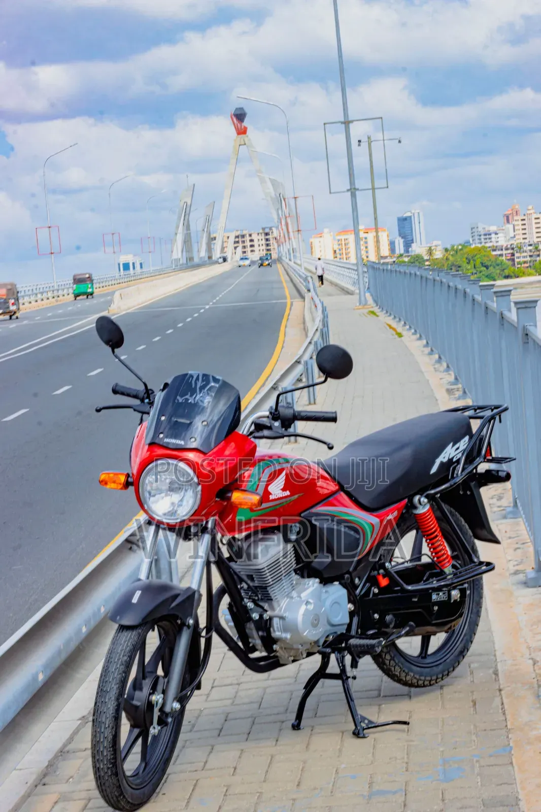 New Honda CB 2022 Red