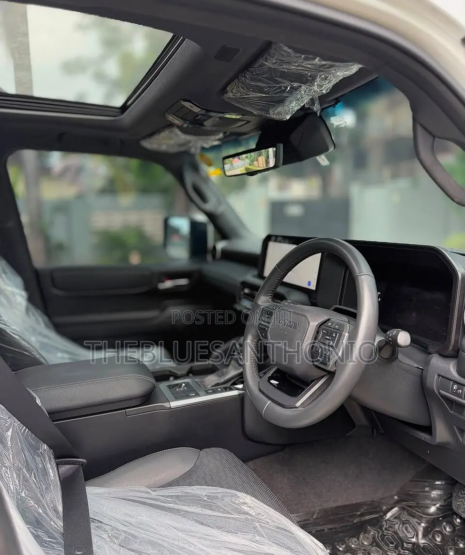 New Toyota Land Cruiser Prado 2025 White