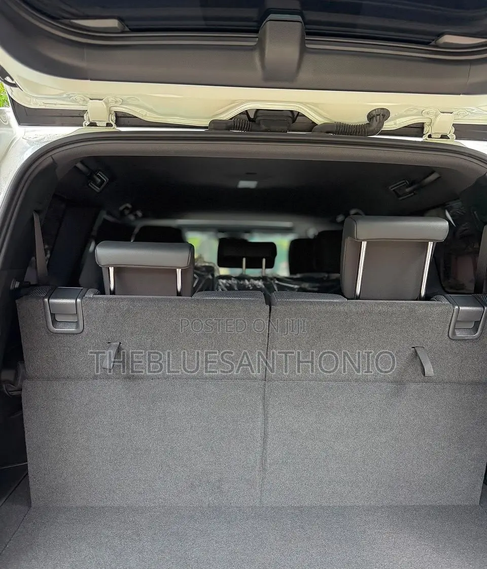 New Toyota Land Cruiser Prado 2025 White