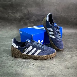 Men's Sneakers Adidas MontReal 76 Suede