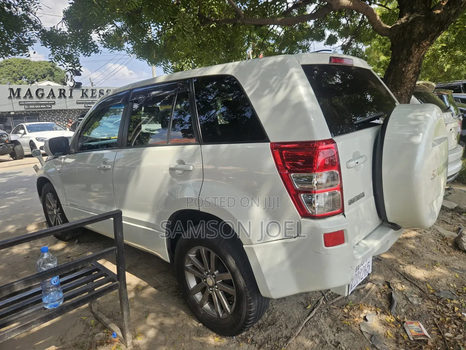 Suzuki Escudo 2008 White